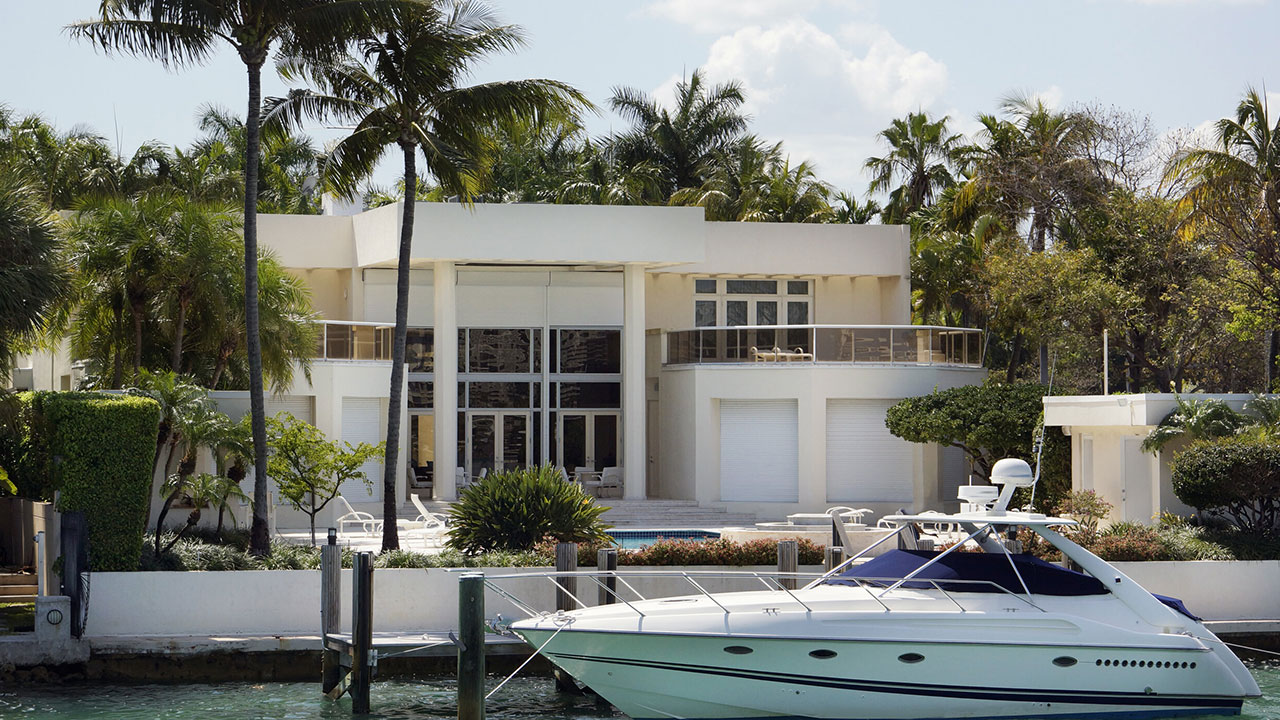 Imóveis de alto luxo em Miami tornam-se objetivos de vida